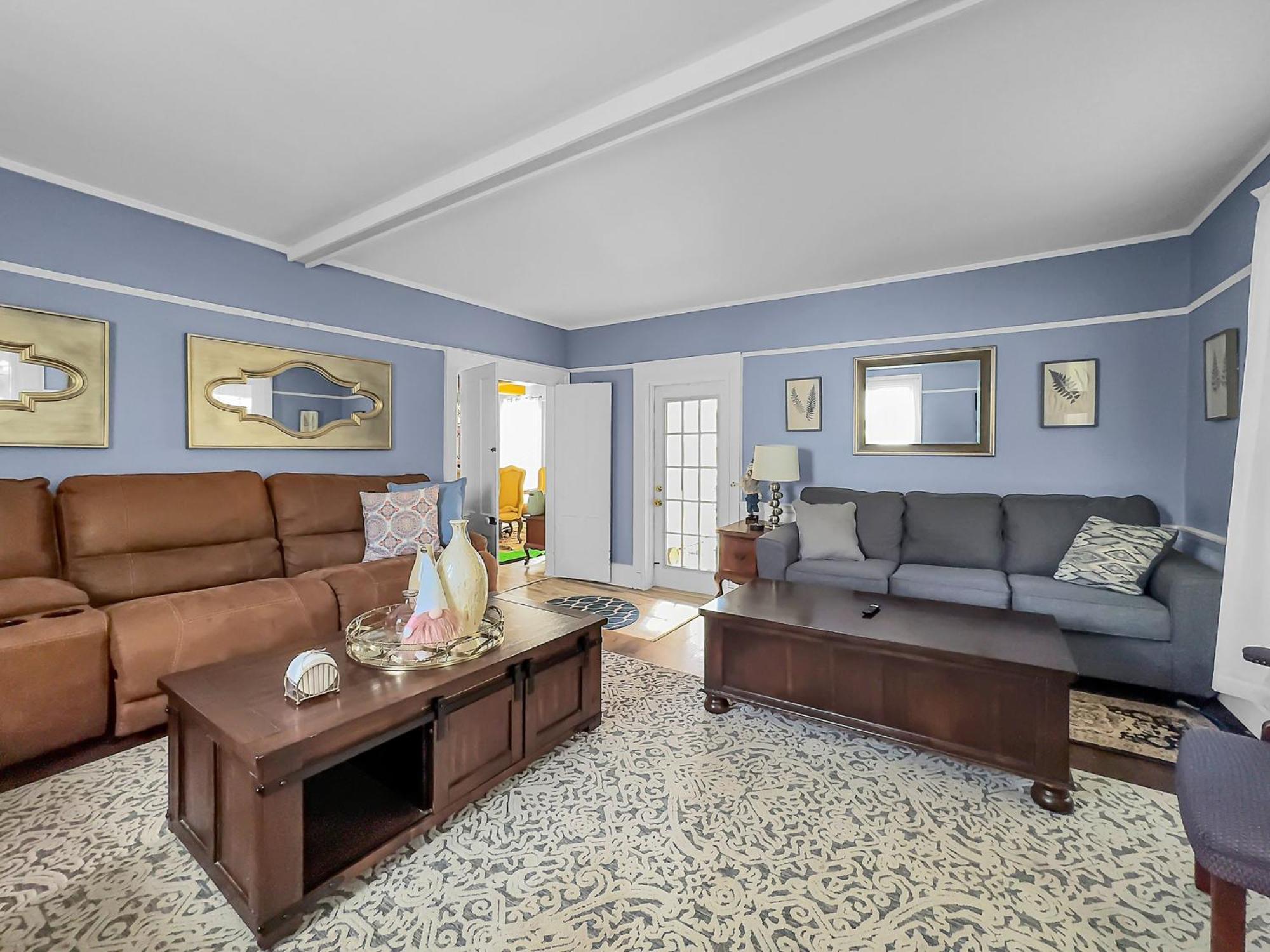 The Kelly House - 4 Bedroom Historic Lodge - Downtown Ellicottville Bagian luar foto