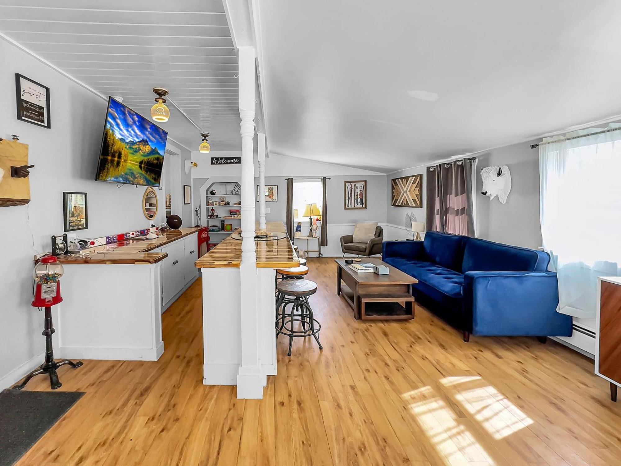 The Kelly House - 4 Bedroom Historic Lodge - Downtown Ellicottville Bagian luar foto