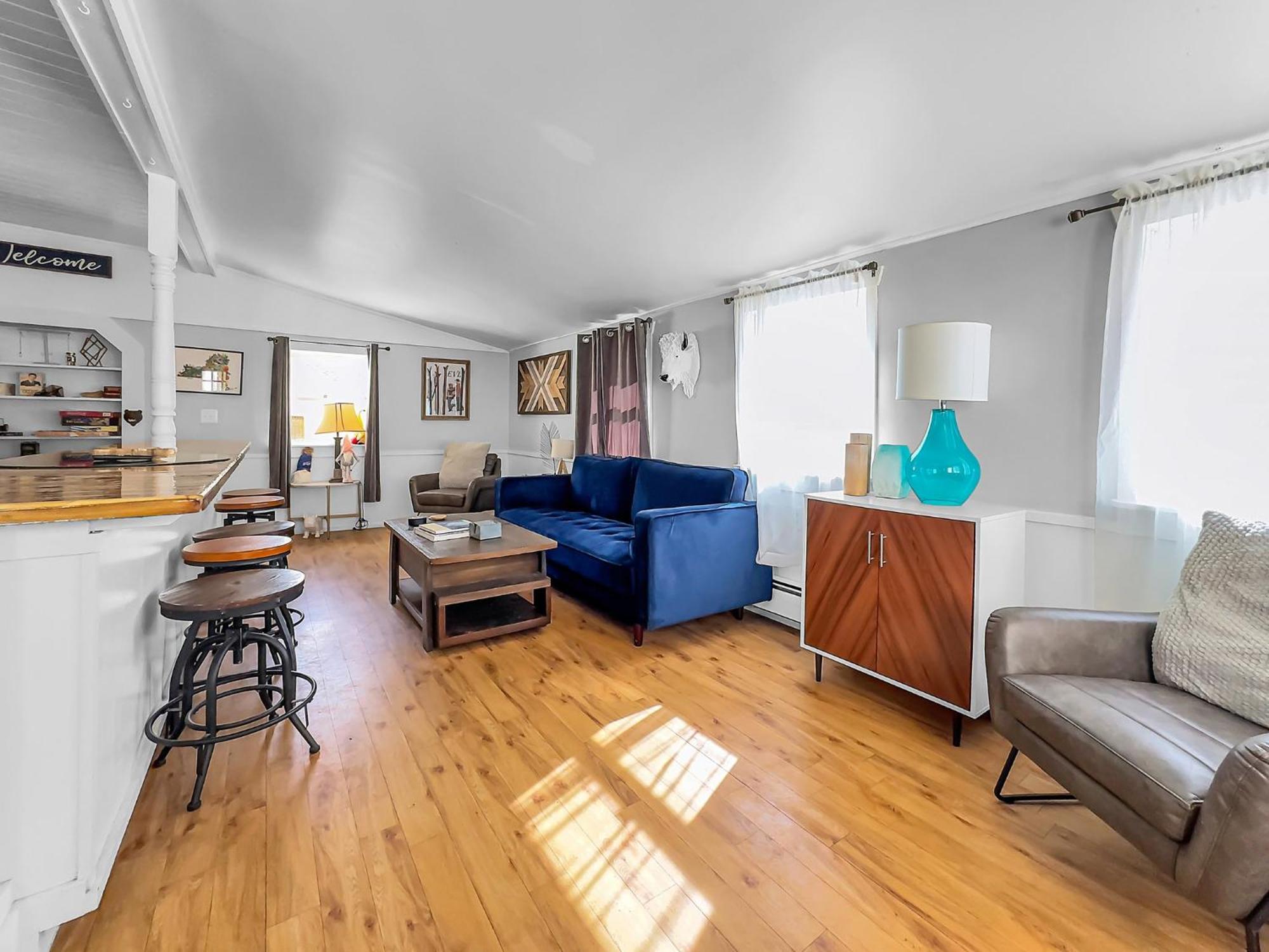 The Kelly House - 4 Bedroom Historic Lodge - Downtown Ellicottville Bagian luar foto