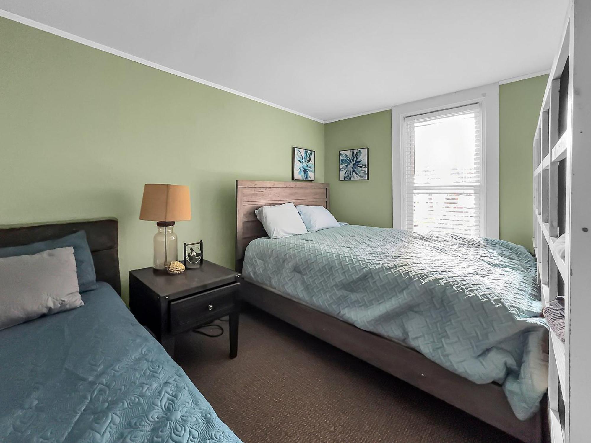 The Kelly House - 4 Bedroom Historic Lodge - Downtown Ellicottville Bagian luar foto